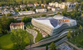 IOC net zero emissions